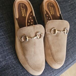 Naot Men's Tan Loafers